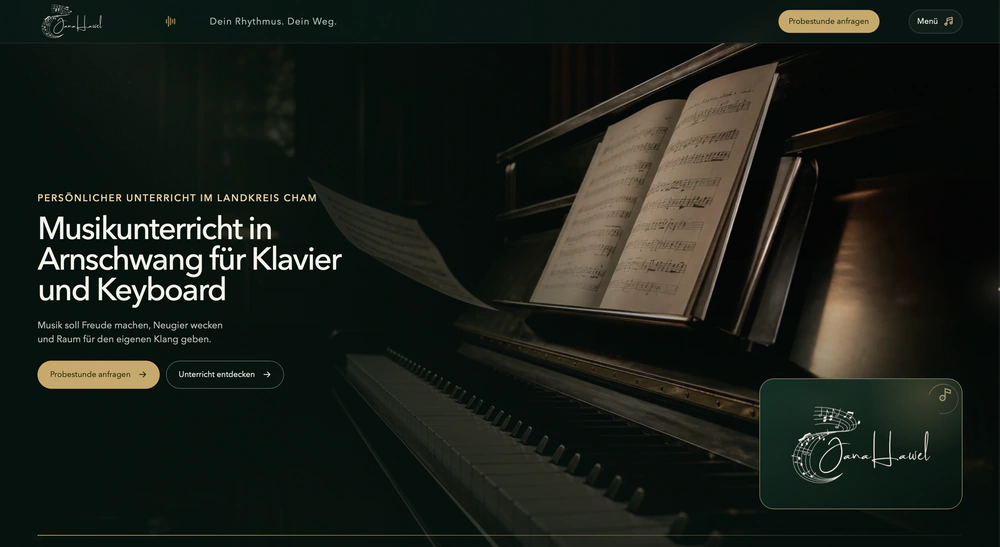 Jana Hawel: Originale Startseite mit Klavier und Unterrichtsangebot.