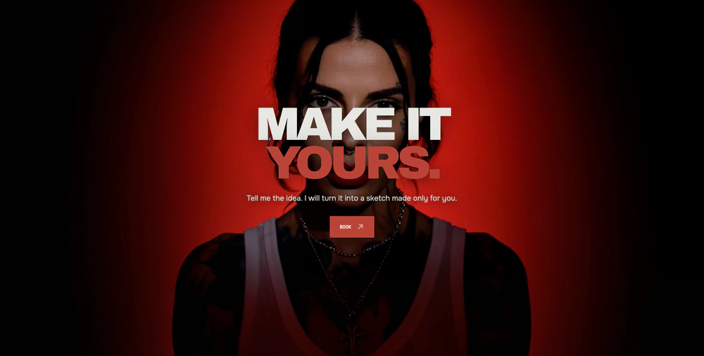 Tattoo YAD: Rotes Porträtmotiv mit der Überschrift MAKE IT YOURS.